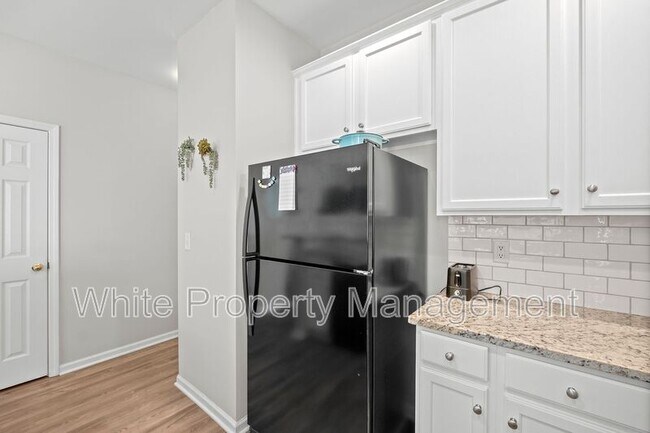 Building Photo - 11339 Dundarrach Ln