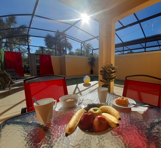 Patio and Splash Pool - 8966 Sugar Palm Rd