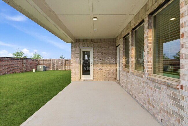 Building Photo - 808 Marisol Bay Dr