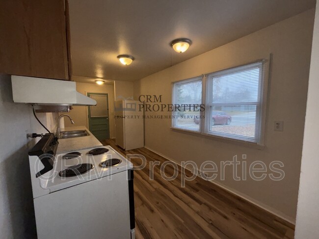 Building Photo - 811 Miami Blvd