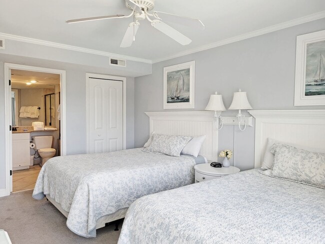 Building Photo - Summerhouse 310