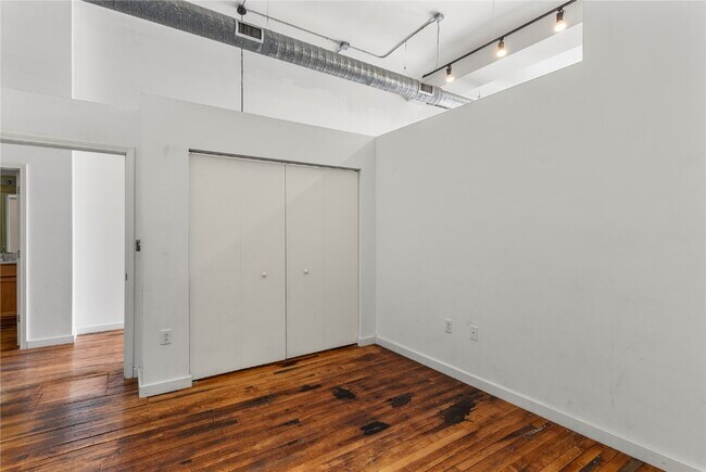 Building Photo - 1520 Washington Ave