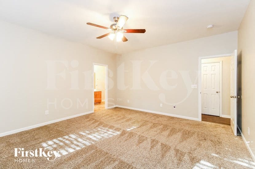 Building Photo - 1103 Birkdale Dr