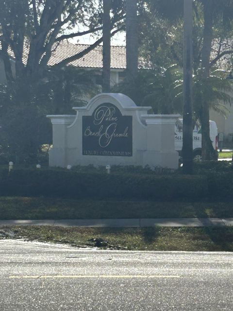 Building Photo - 1463 Lake Crystal Dr