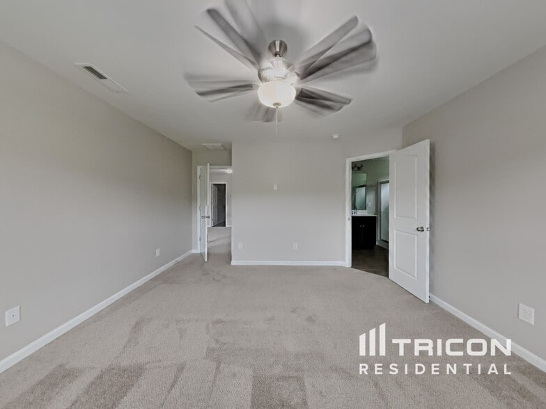 Building Photo - 3617 Torrey Ln