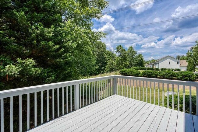 Building Photo - 1661 Stilesboro Ridge Dr NW