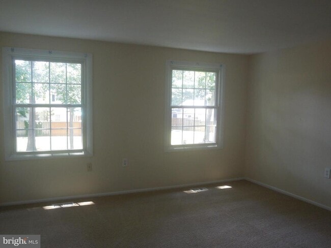 Building Photo - 1709 Granite Ct