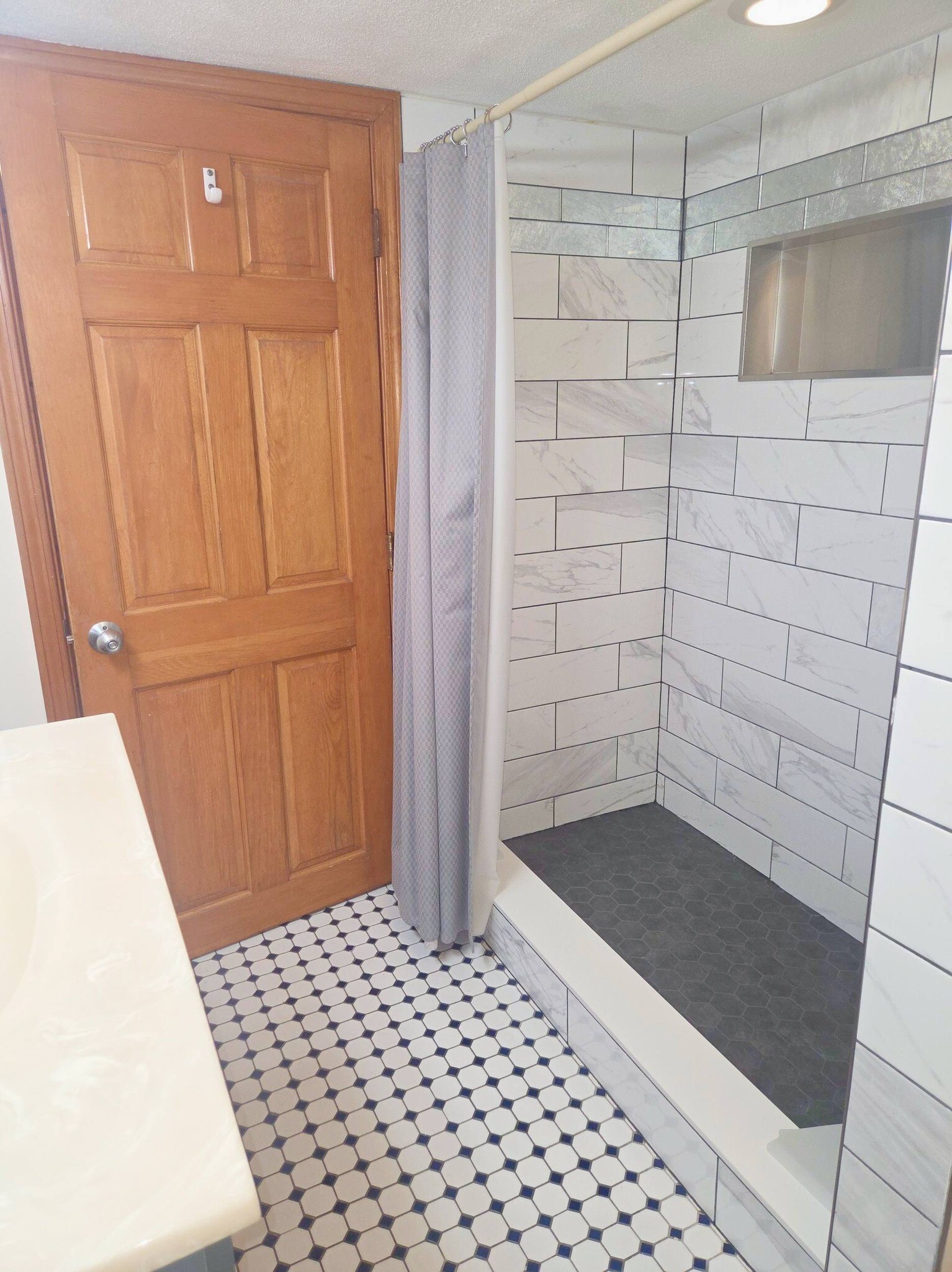 Building Photo - 299 Crescent Ave