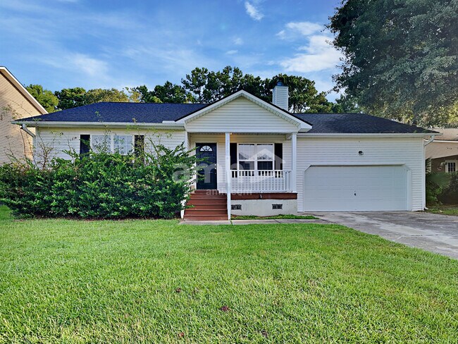 Primary Photo - 2210 Sawmill Trace Ln