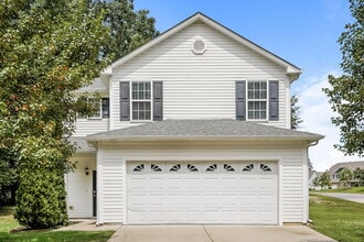 Building Photo - 402 Star Ruby Dr