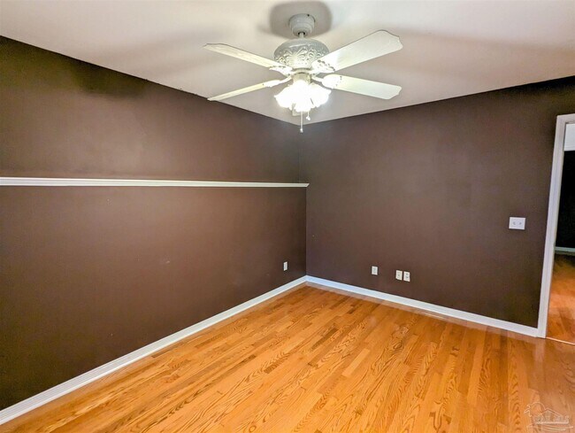 Building Photo - 9150 Stillbridge Ln