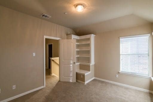 Building Photo - 6607 Eagle Nest Dr