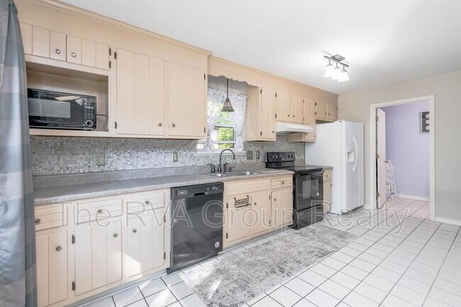 Building Photo - 10006 Redbridge Rd