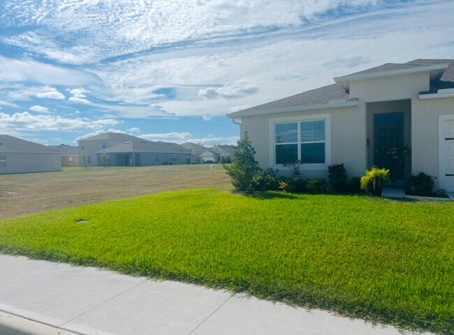 Building Photo - 2243 Tay Wes Dr