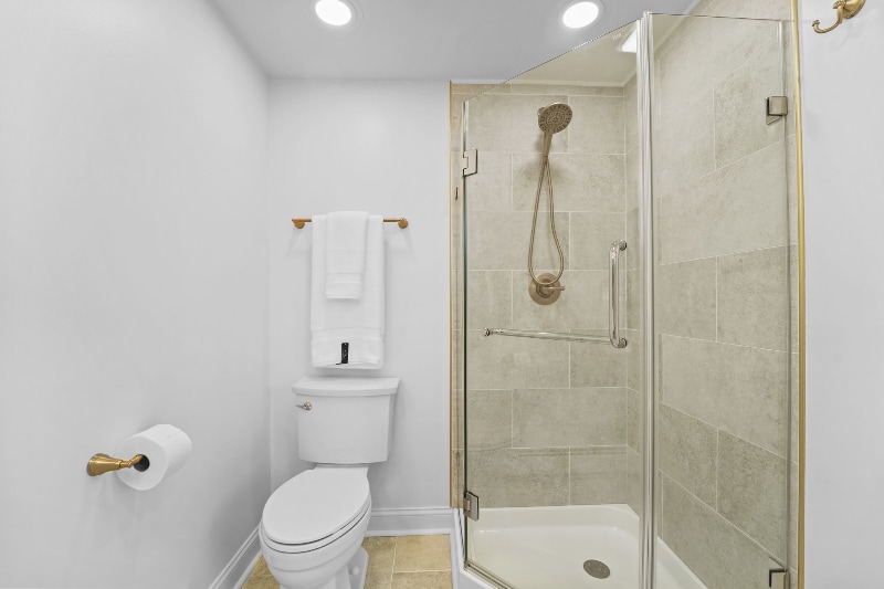 Building Photo - 116 Mary St