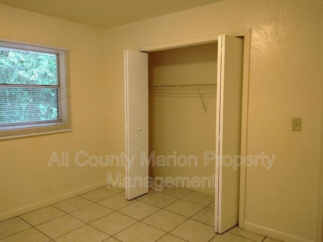 Building Photo - 2026 NW 14th St