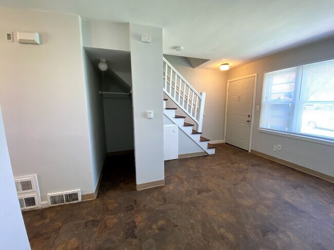 Building Photo - 2436 11th Ave SE