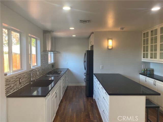 Building Photo - 4637 Corliss St