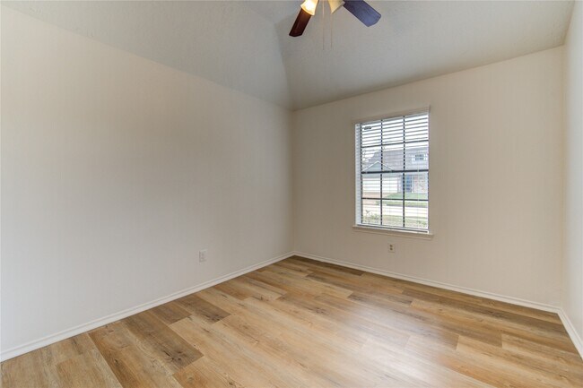 Building Photo - 18418 Arbormont Dr