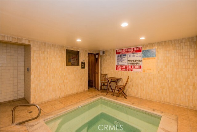 Building Photo - 1739 Federal Ave