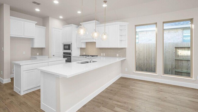 Building Photo - 42548 Edmund Rucker Ln