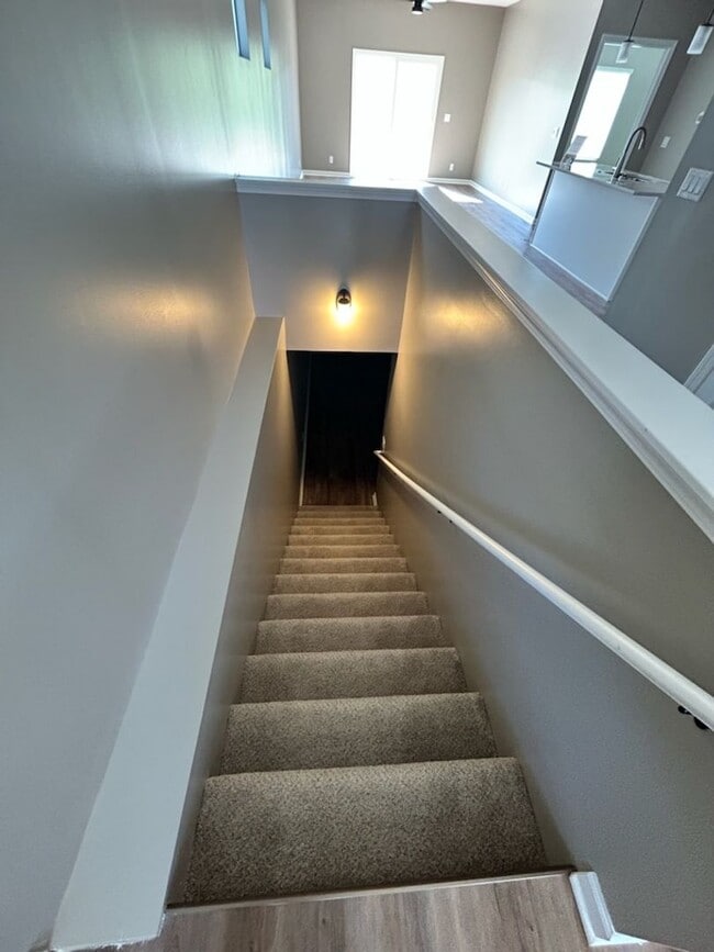 Building Photo - Modern Comfort Meets Effortless Living at ...