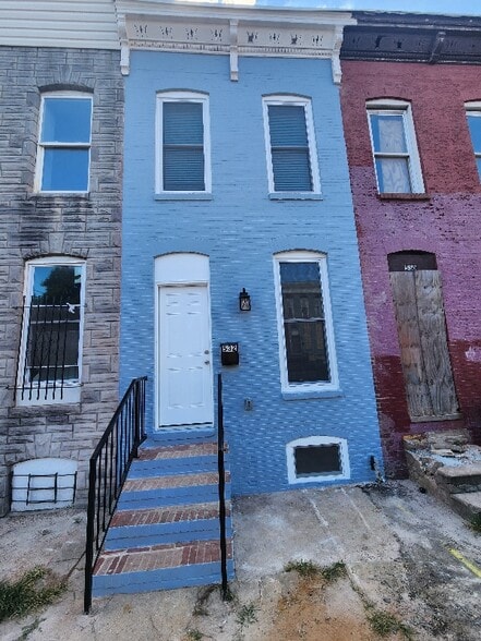 Primary Photo - 532 S Smallwood St