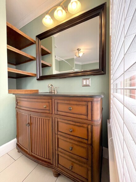 Bathroom - 209 College Ave