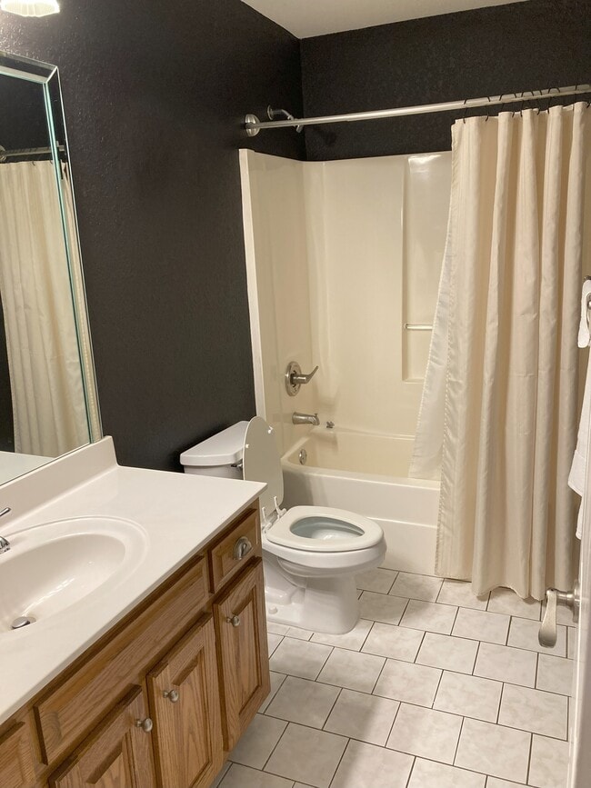 Building Photo - 301 Flagstone Dr