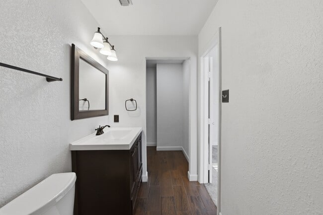 Building Photo - 11710 Fossil Rock Ln
