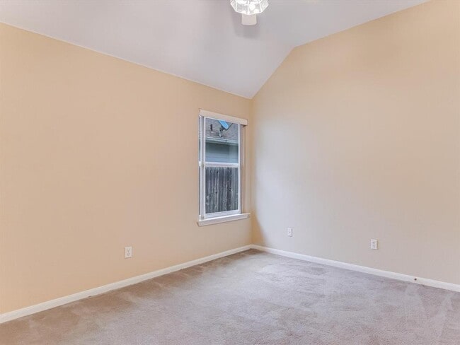 Building Photo - 8617 Little Laura Dr