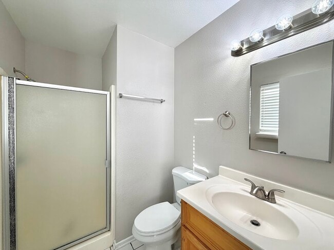 Building Photo - 10784 Cochiti Rd