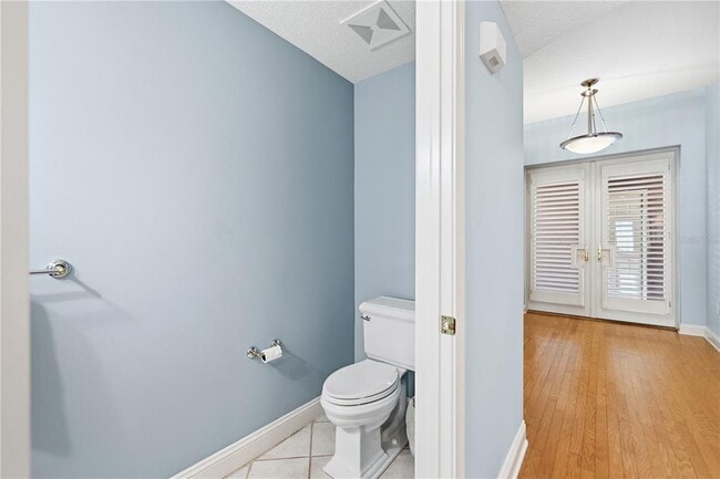 Building Photo - 515 5th Ave NE