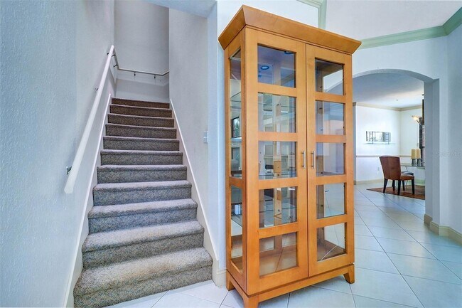 Building Photo - 2757 Via Cipriani