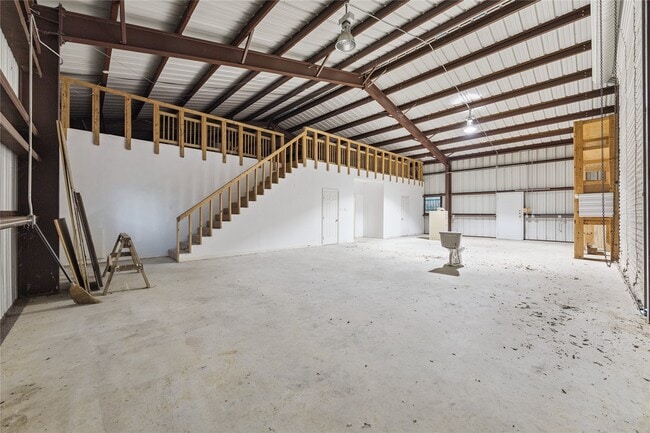 Building Photo - 16218 Barklea Rd