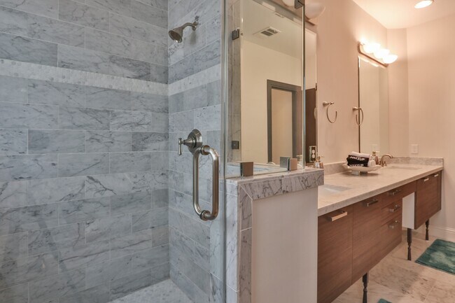 Building Photo - 4114 Driscoll St