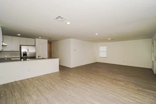 Building Photo - 121 Parish Ln