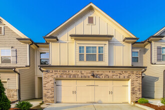 Building Photo - Lakewood Floorplan