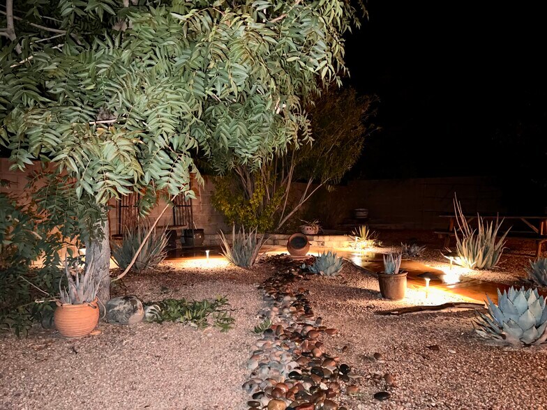 Building Photo - 8863 E Desert Lavender Pl