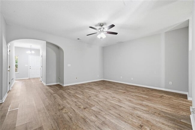 Building Photo - 5682 Lawley Rd