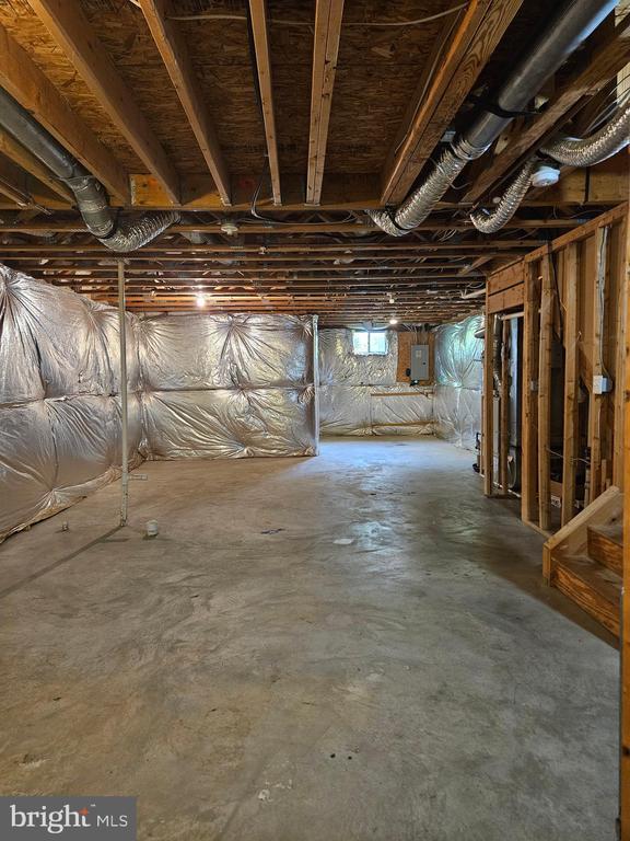Building Photo - 12800 Center Park Way