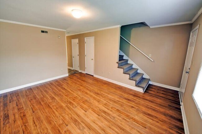 Primary Photo - Courtyard Townhomes