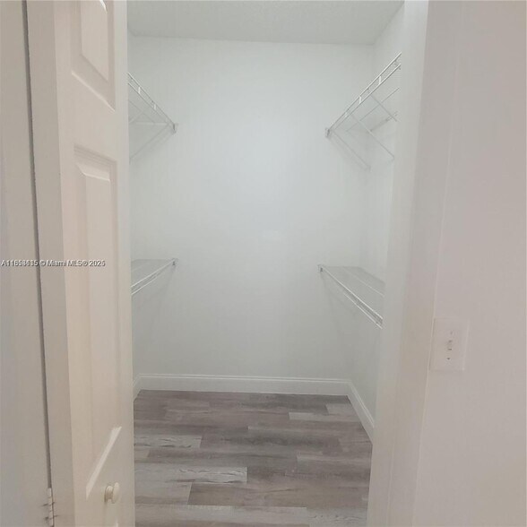 Building Photo - 2091 NW 96th Ter