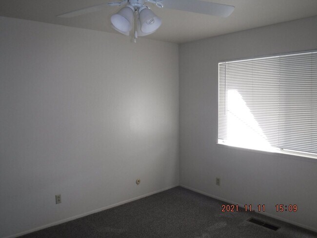 Building Photo - 2465/2475 Pillsbury Road (Duplex)
