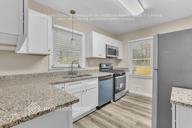 Building Photo - 1843 Campbellton Rd SW