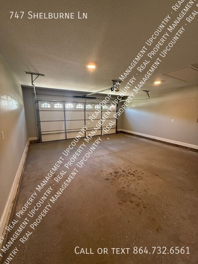 Building Photo - 747 Shelburne Ln