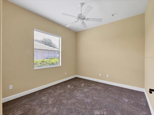 Building Photo - 4688 Tuscana Dr