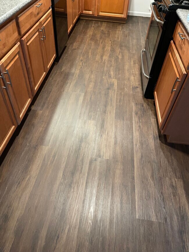 Building Photo - 20151 Hart St