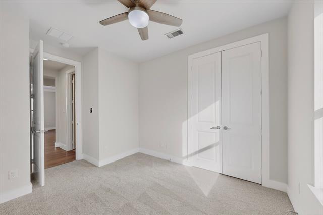 Building Photo - 769 Meandering Ln