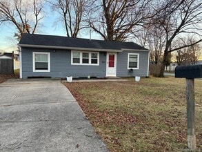 Building Photo - 202 Clark St